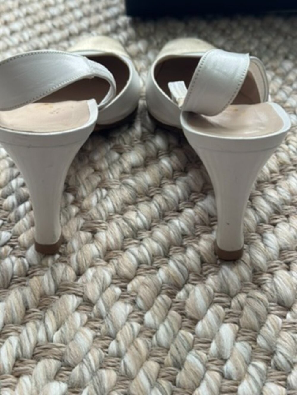 Chanel Vintage Cap-Toe White & Gold Slingback Heels - Picture 14 of 16